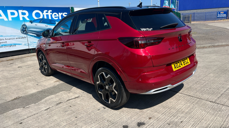Vauxhall Grandland 1.2 Hybrid [136] Ultimate 5dr e-DCT6 Petrol Hatchback